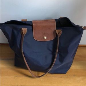 Large Le Pilage Longchamp Tote in Navy!